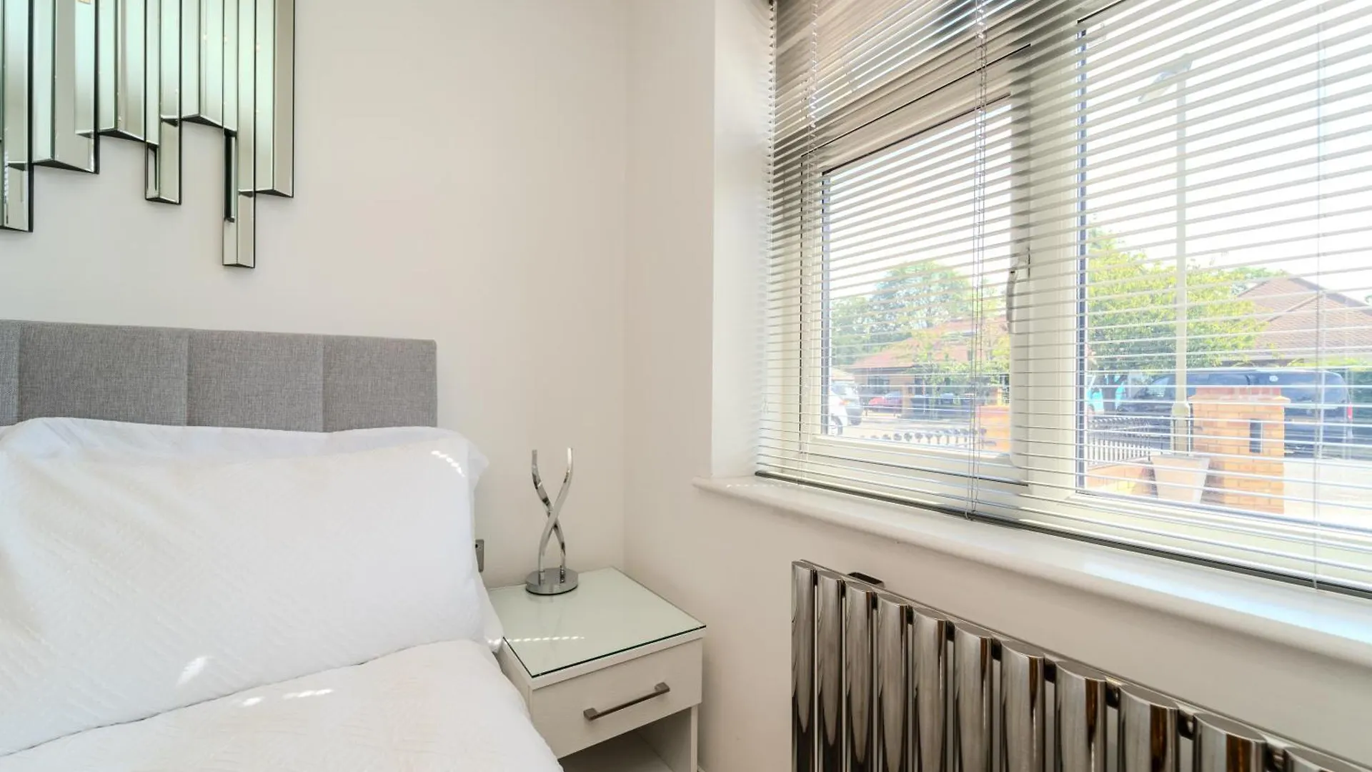 The Studio Staines-upon-Thames Apartment